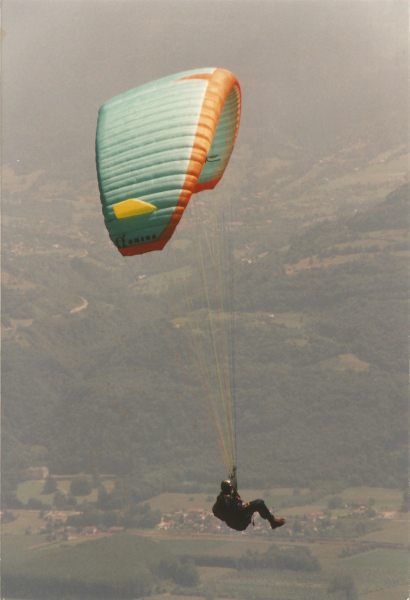 Paragliding Gleitschirm Saint Hilaire Frankreich